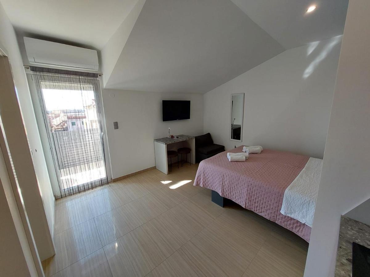 Apartmani Tropical ヴォディツェ エクステリア 写真