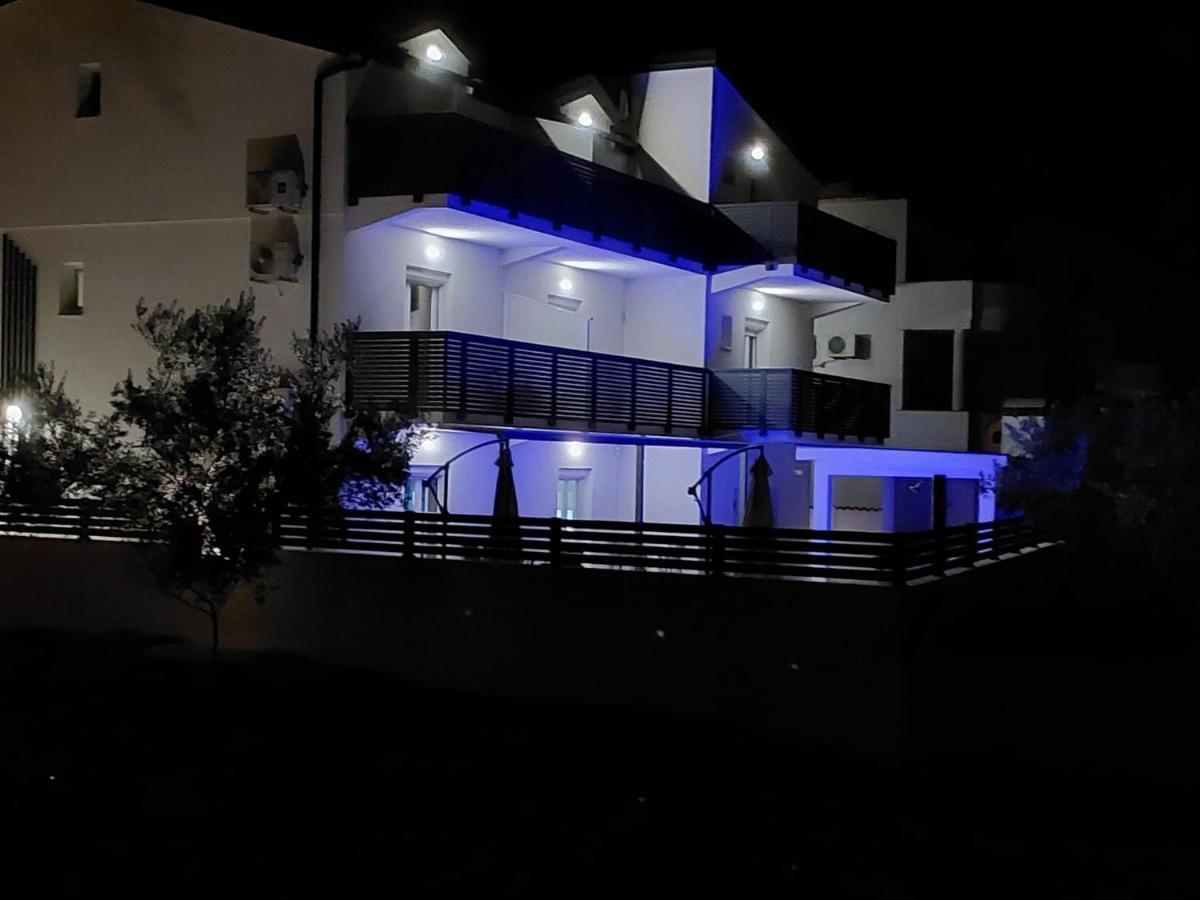 Apartmani Tropical ヴォディツェ エクステリア 写真