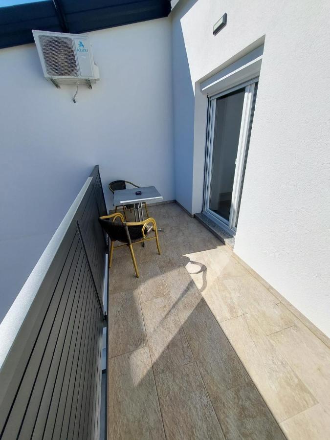 Apartmani Tropical ヴォディツェ エクステリア 写真